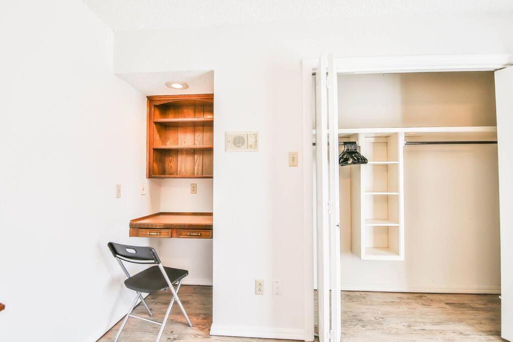 Hot Tub, Privacy, Sleeps 11 & Tons Of Space! Λούμποκ Εξωτερικό φωτογραφία