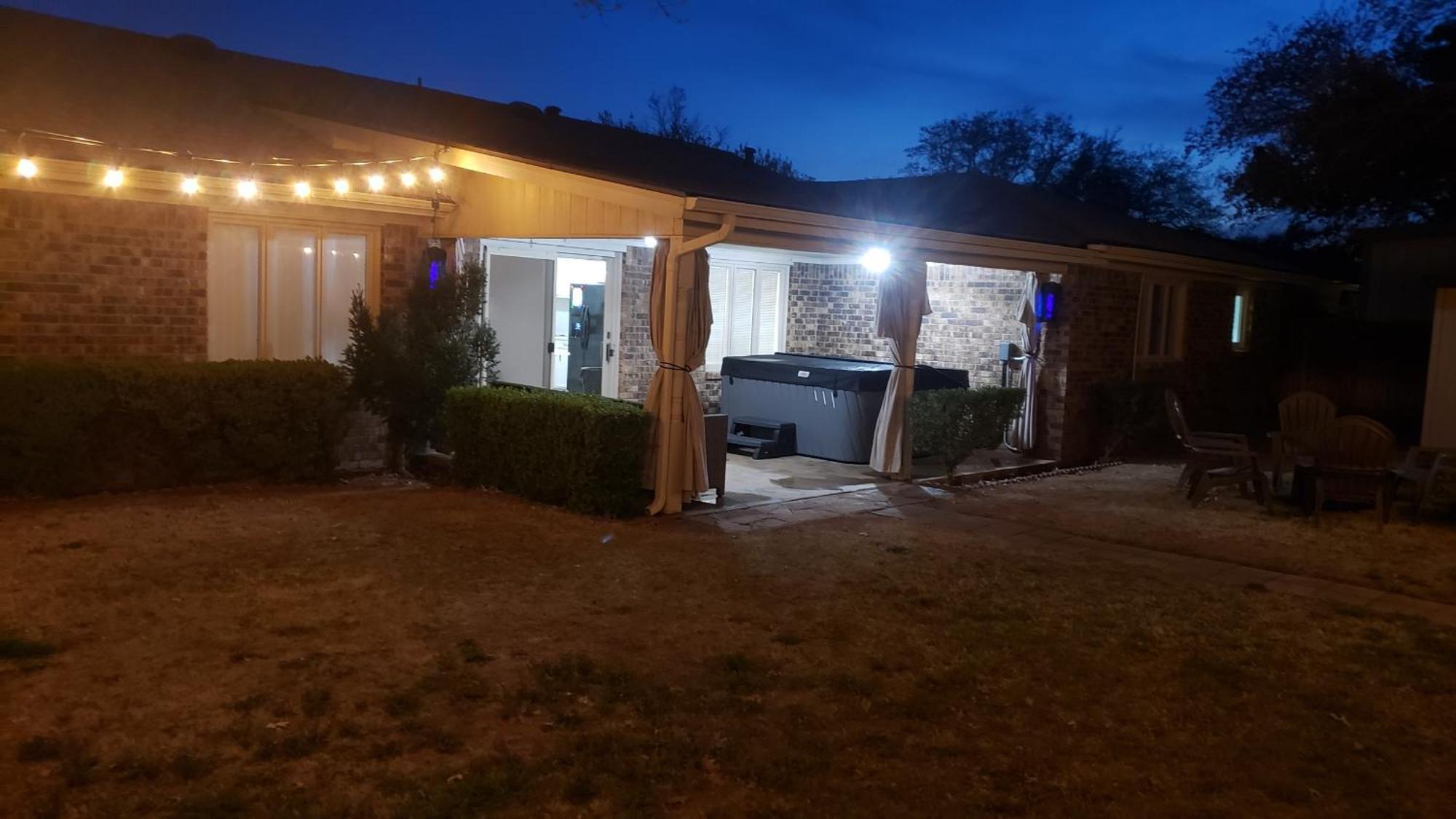 Hot Tub, Privacy, Sleeps 11 & Tons Of Space! Λούμποκ Εξωτερικό φωτογραφία