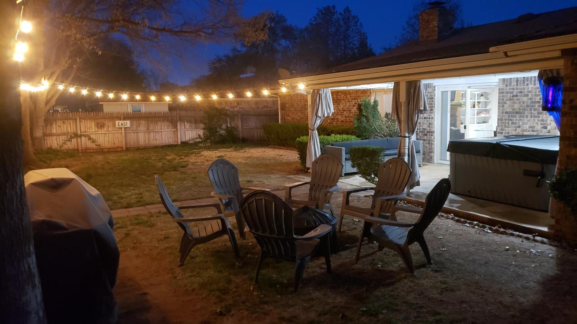 Hot Tub, Privacy, Sleeps 11 & Tons Of Space! Λούμποκ Εξωτερικό φωτογραφία
